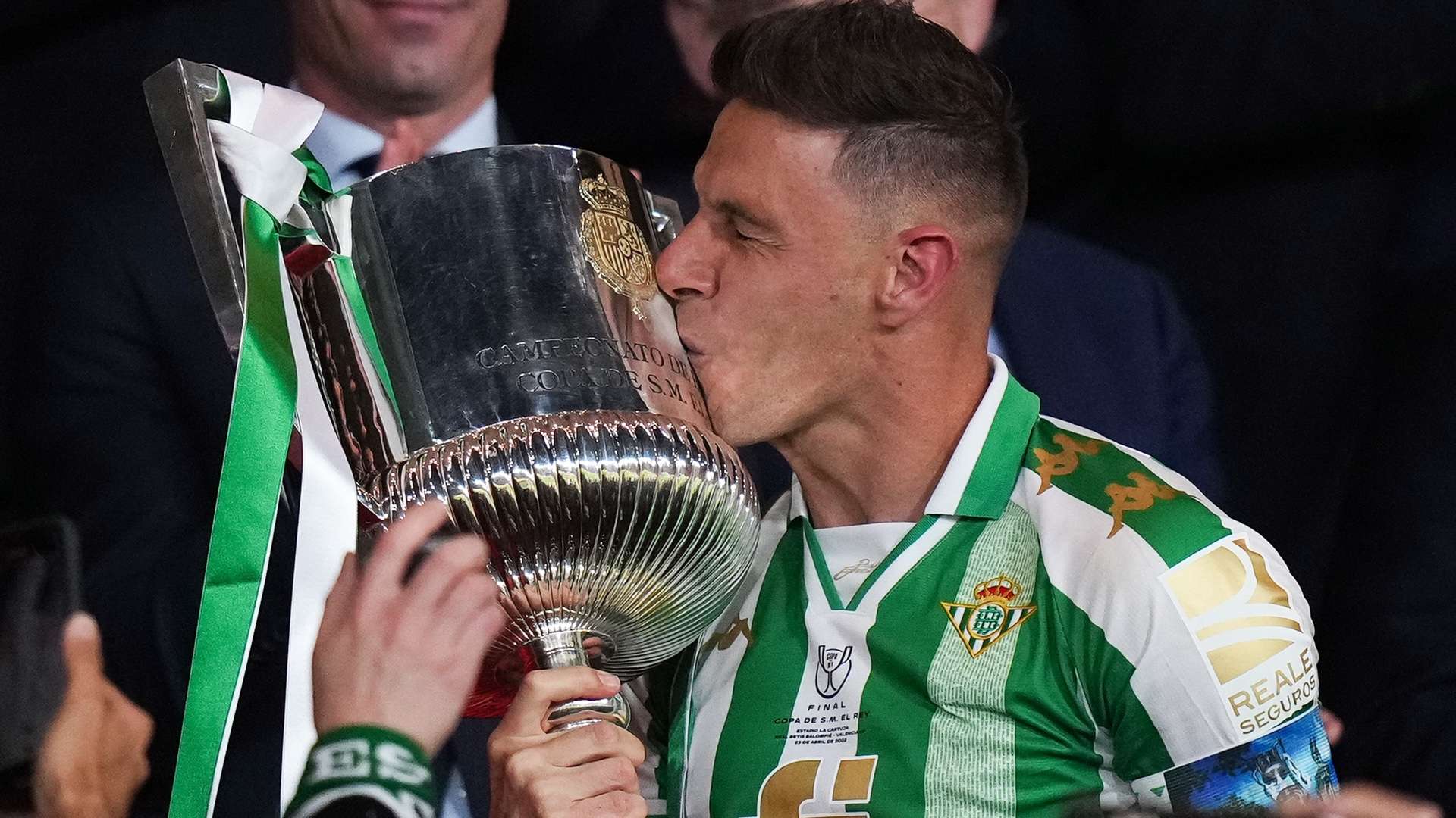 离粉丝关注 离粉丝关注