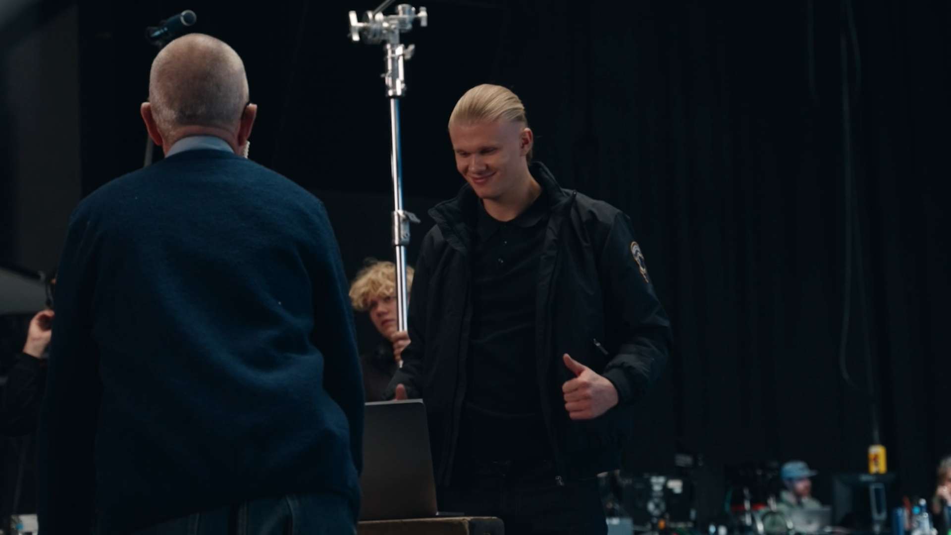 非韦德一人 非韦德一人